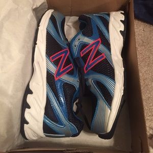 Boys Nike shoes size 3