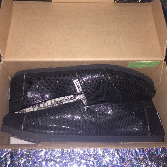 TOMS 💎