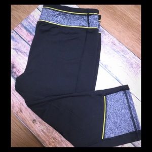 Victoria Secret Knockout Crop gym pants