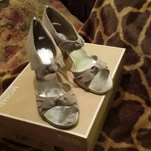 Michael michael Kors suede open toe shoes