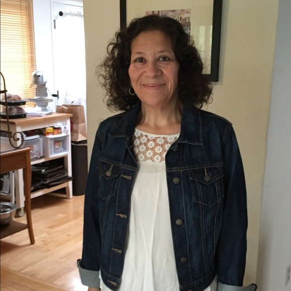 💕✨Meet your Posher, A! Seller and Shopper💕✨ - Picture 5 of 8