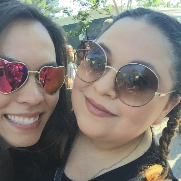 💕✨Meet your Posher, A! Seller and Shopper💕✨ - Picture 6 of 8