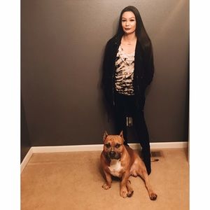 Meet your Posher, Lena