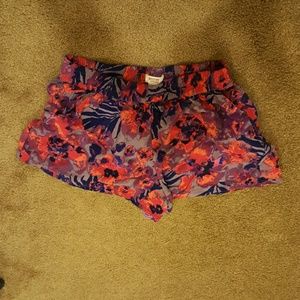 Size Medium Floral Shorts