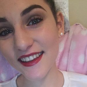 Meet your Posher, Molly