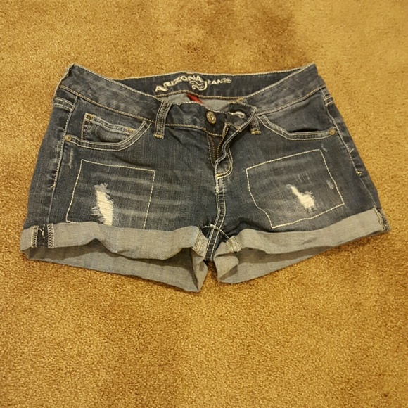 Arizona size 3 Shorts
