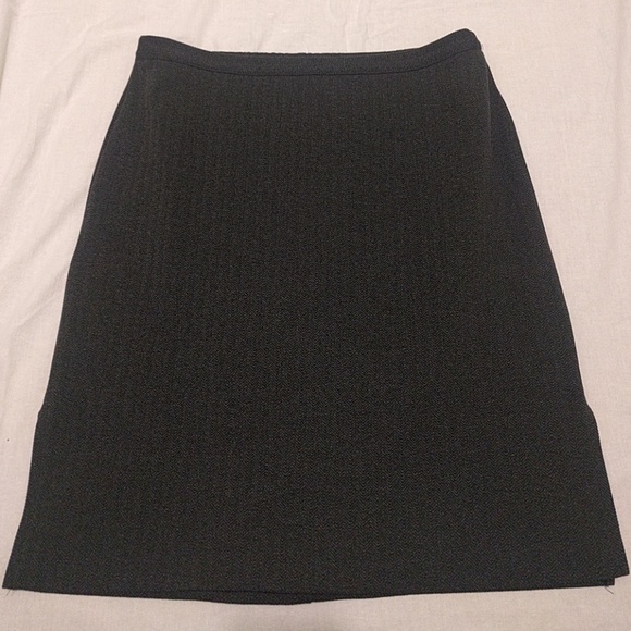 Dresses & Skirts - Zig Zag Pencil Skirt