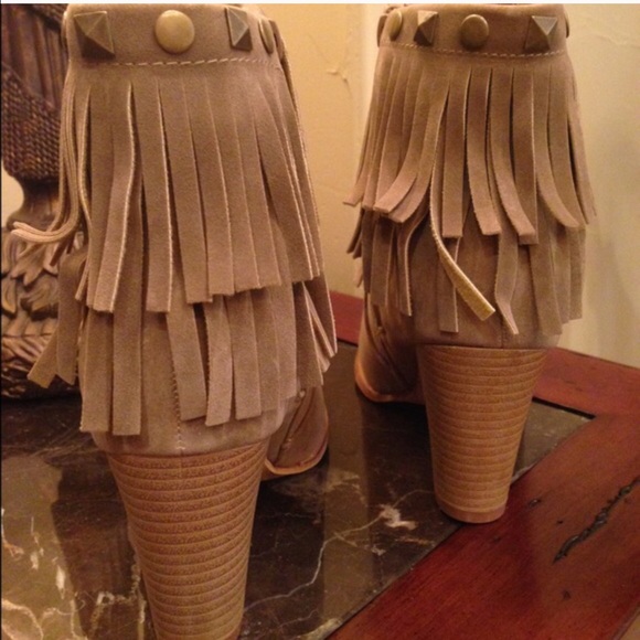 🎉🎉HP🎉🎉 Fringe Booties Bootie Sale! - Picture 3 of 4