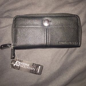 ‼️SALE‼️ Brand New Stone Mountain Wallet