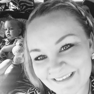 Meet your Posher, Christa