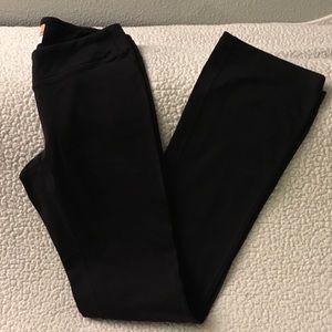 Lucy yoga pants
