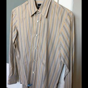 Long-sleeve collared dress shirt