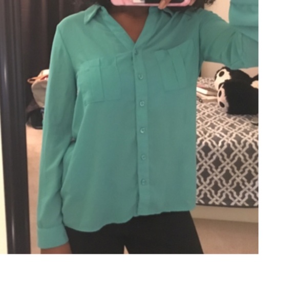 Long sleeved blue shirt 💙 - Picture 2 of 4