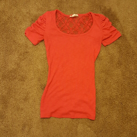 Size Small Orange/Red Shirt