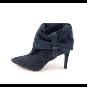 Calvin Klein Bethany Kid Suede Bootie Size 8 Blue