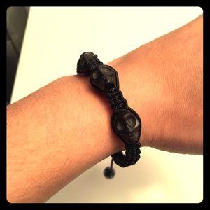Black skull tie bracelet