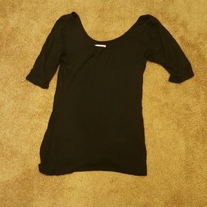 Medium Black scoop neck