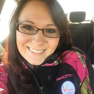 Meet your Posher, Megan