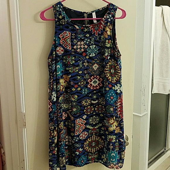 Xhileration Dress, great with leggings! Size L