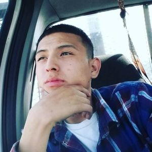 Meet your Posher, Juan