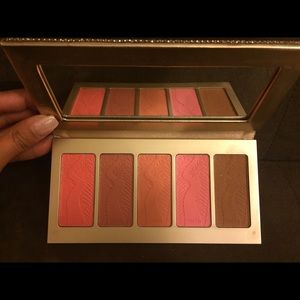 Tarte Off the Cuff Blush palette