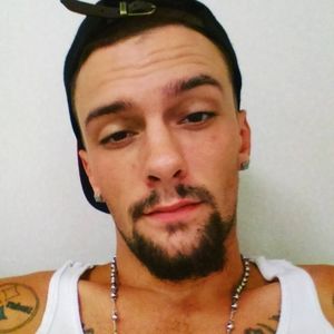 Meet your Posher, Shawn