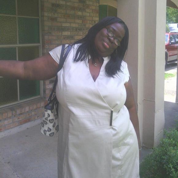 Meet your Posher, Denise