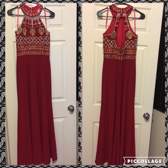 Formal Red Long Beaded Dress Size 8 fits like 6