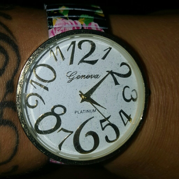 GENEVA PLATINUM WATCH - Picture 1 of 3