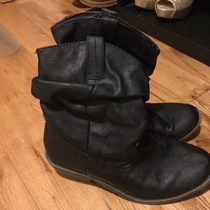 Black Cowboy Style Booties