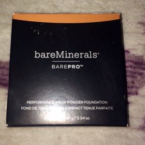 BareMinerals BAREPRO Foundation in shade "Teak 22"