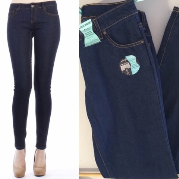 LAST PAIR Dark Denim Skinny Jeans - Picture 2 of 4