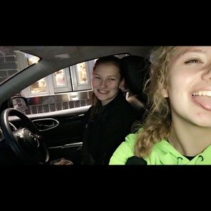 Meet your Posher, Amanda