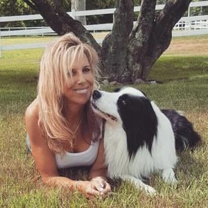 Meet your Posher, Lara