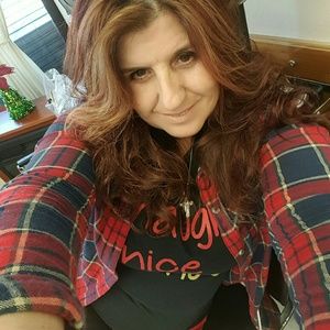 Meet your Posher, Francesca