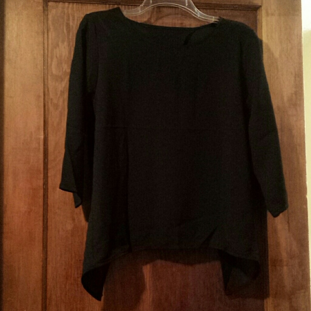 3 left Just In!! The Aria - Black Open Back Blouse - Picture 2 of 2