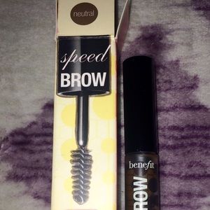 DISCONTINUED Benefit Speed Brow in "Neutral"