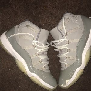 Cool grey 11s Jordan's