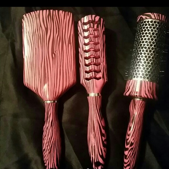 Hair brush set