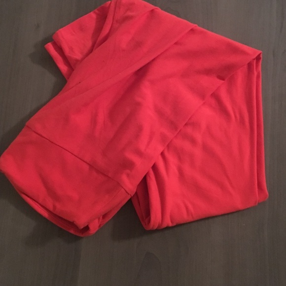 LuLaRoe coral Leggings OS NWOT