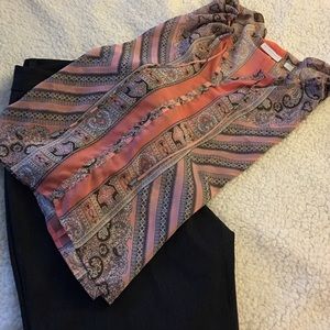 New York and Company Peasant blouse💟