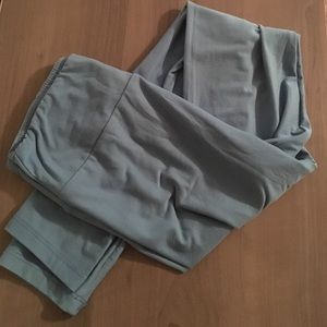LuLaRoe slate blue OS Leggings. NWOT.