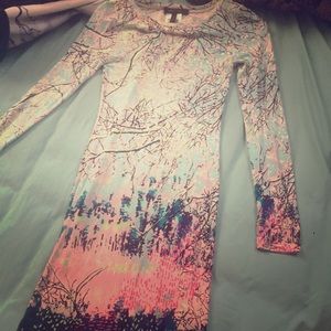 Bcbg Maxazria body con dress