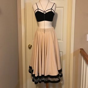 Midi Skirt Trimmed with Net and Cotton Fabric