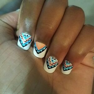 Meet your Posher, Simone