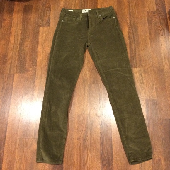 Green/brown Lucky cords