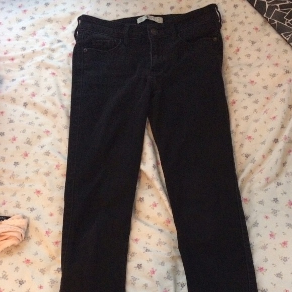 Black Abercrombie and fitch skinny jeans