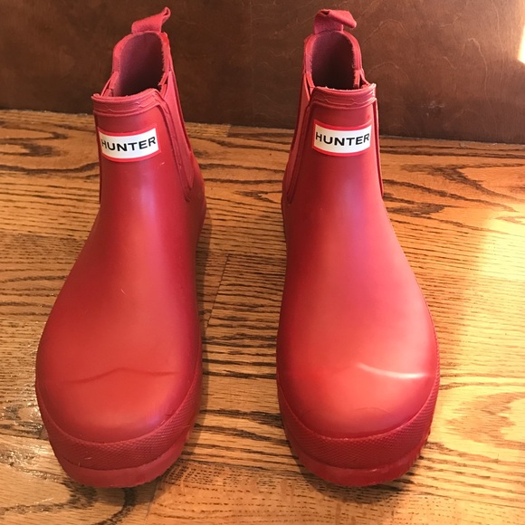 Red short hunter boots