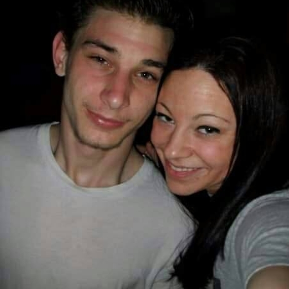 Meet your Posher, Pamela - Picture 1 of 1