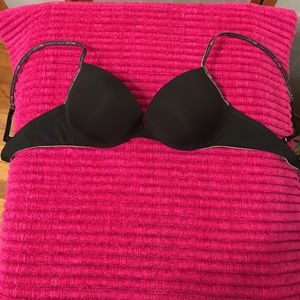 Victoria Secret Pink Push Up Bra